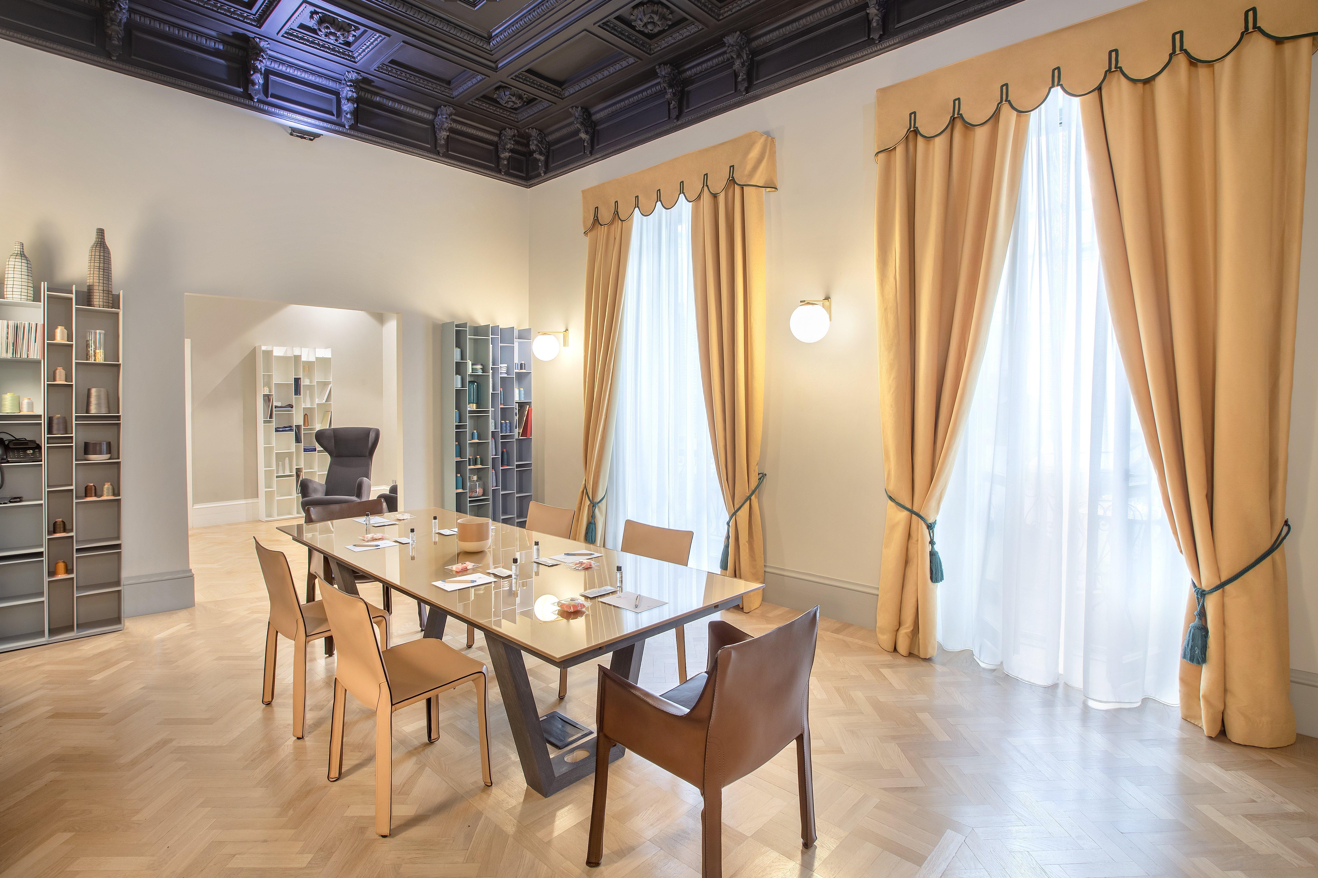 Hotel Indigo Milan - Corso Monforte, An Ihg Hotel Εξωτερικό φωτογραφία